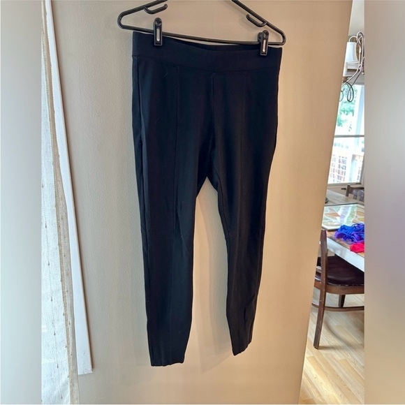 Old Navy Pants - Old Navy Stevie Black Ankle Ponte Pants Size M
